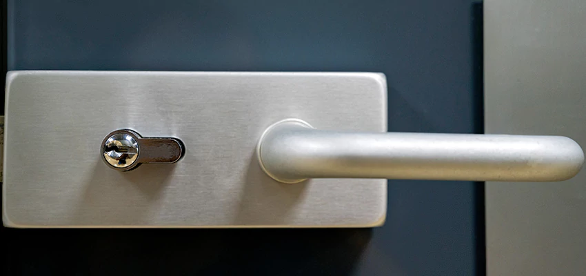 Change Patio Door Locks in West Covina, California
